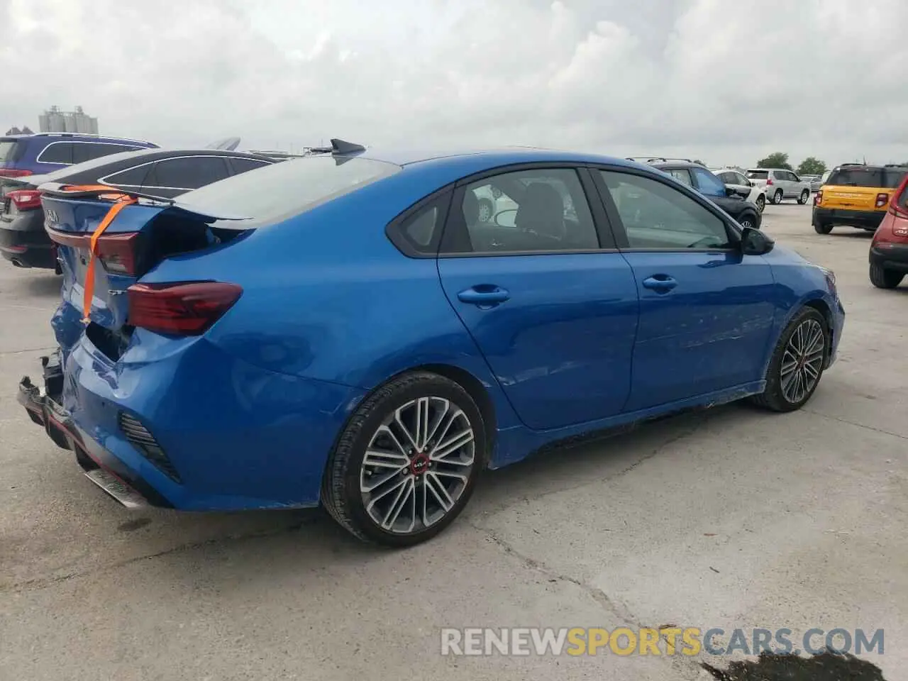 3 fotografías del automóvil dañado 3KPF44AC4RE736765 KIA FORTE 2024