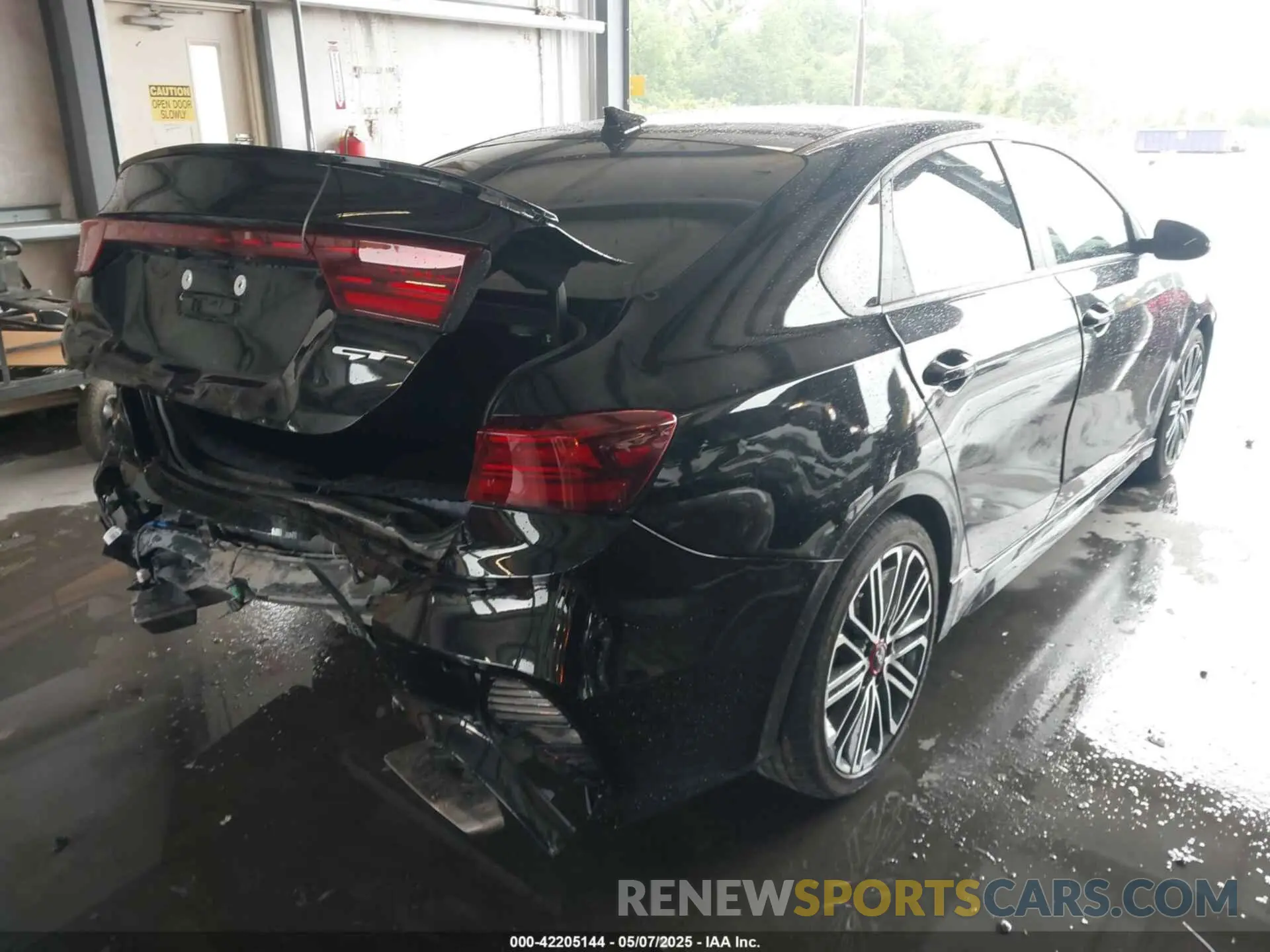 4 fotografías del automóvil dañado 3KPF44AC5RE714211 KIA FORTE 2024