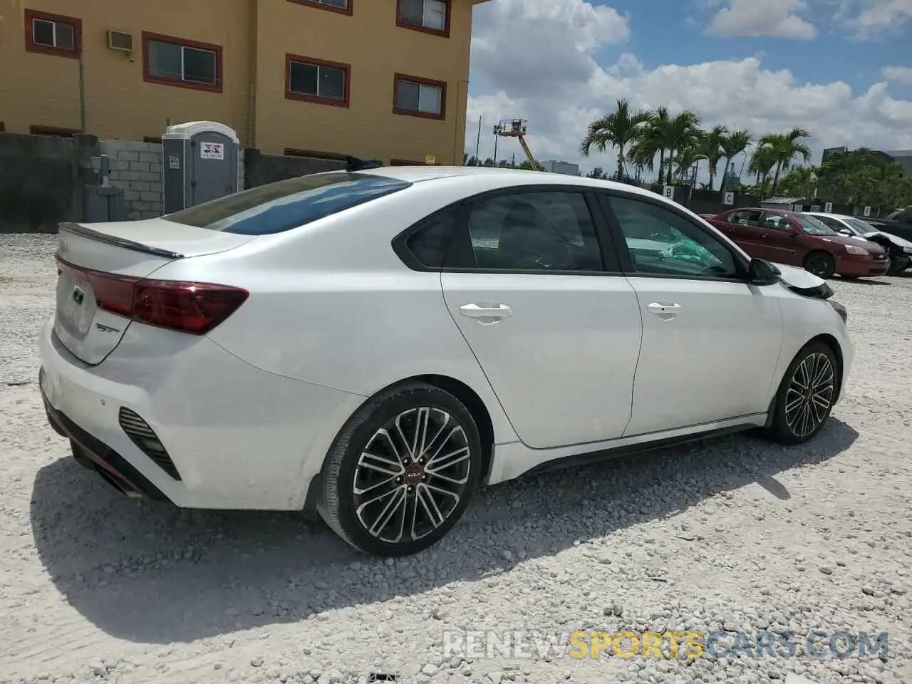3 fotografías del automóvil dañado 3KPF44AC5RE714922 KIA FORTE 2024