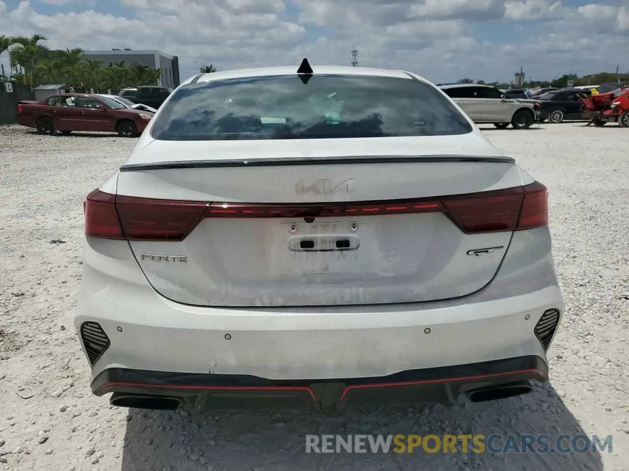 6 fotografías del automóvil dañado 3KPF44AC5RE714922 KIA FORTE 2024