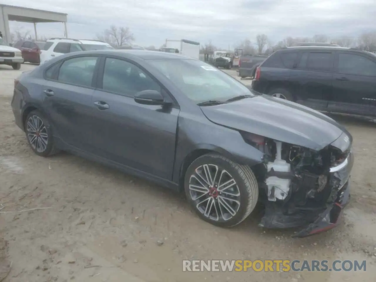 4 fotografías del automóvil dañado 3KPF44AC5RE750643 KIA FORTE 2024
