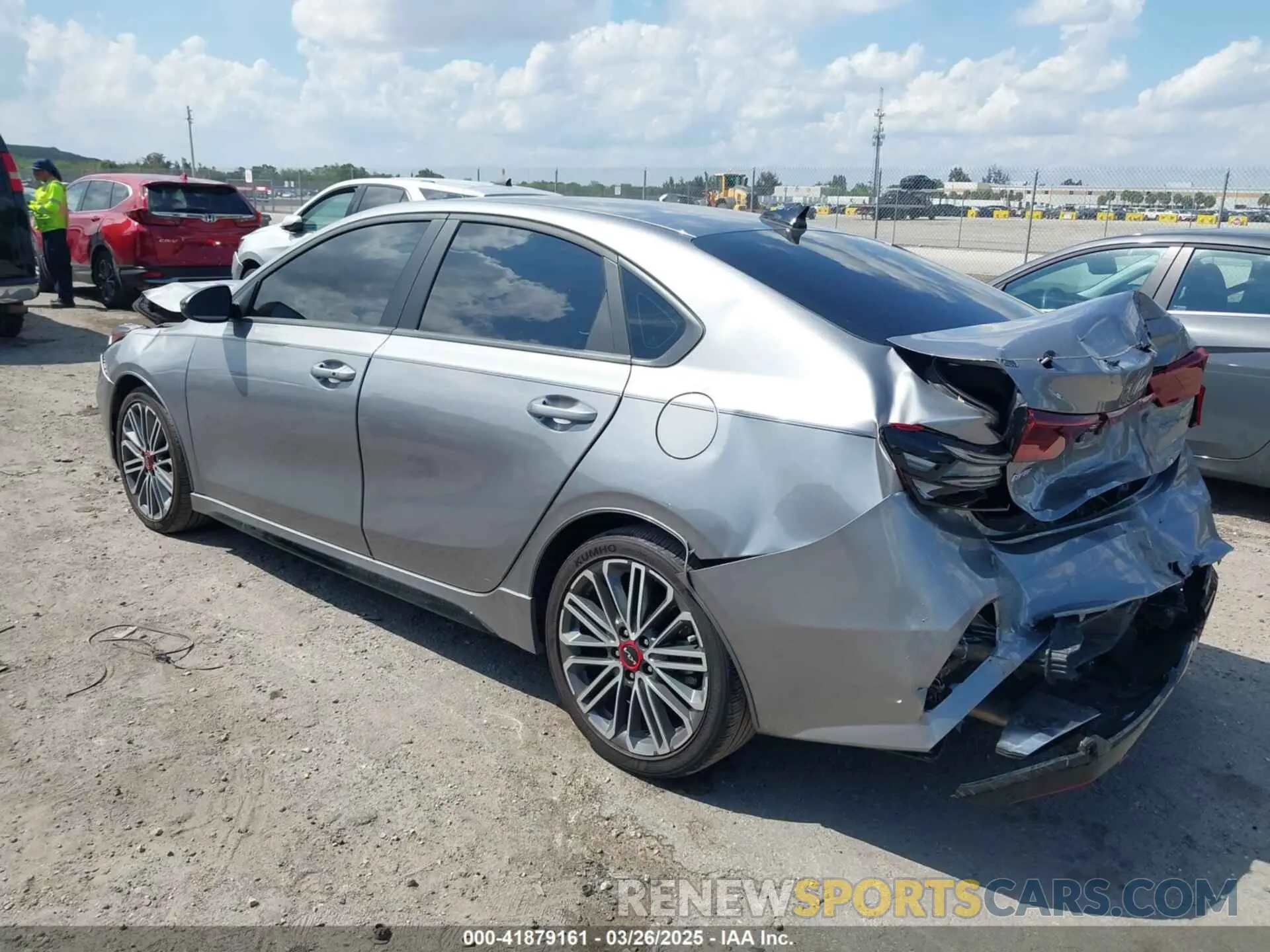 3 fotografías del automóvil dañado 3KPF44AC5RE791127 KIA FORTE 2024