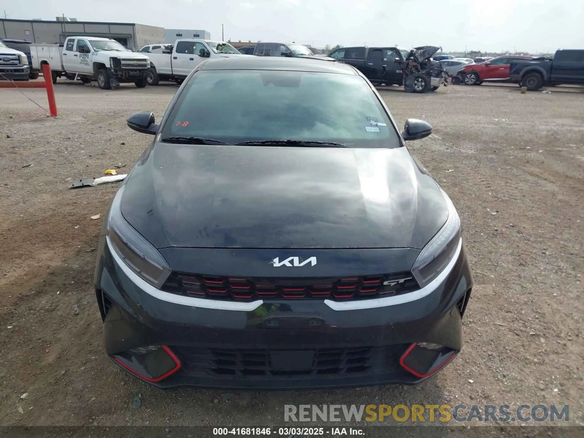 12 fotografías del automóvil dañado 3KPF44AC7RE771672 KIA FORTE 2024
