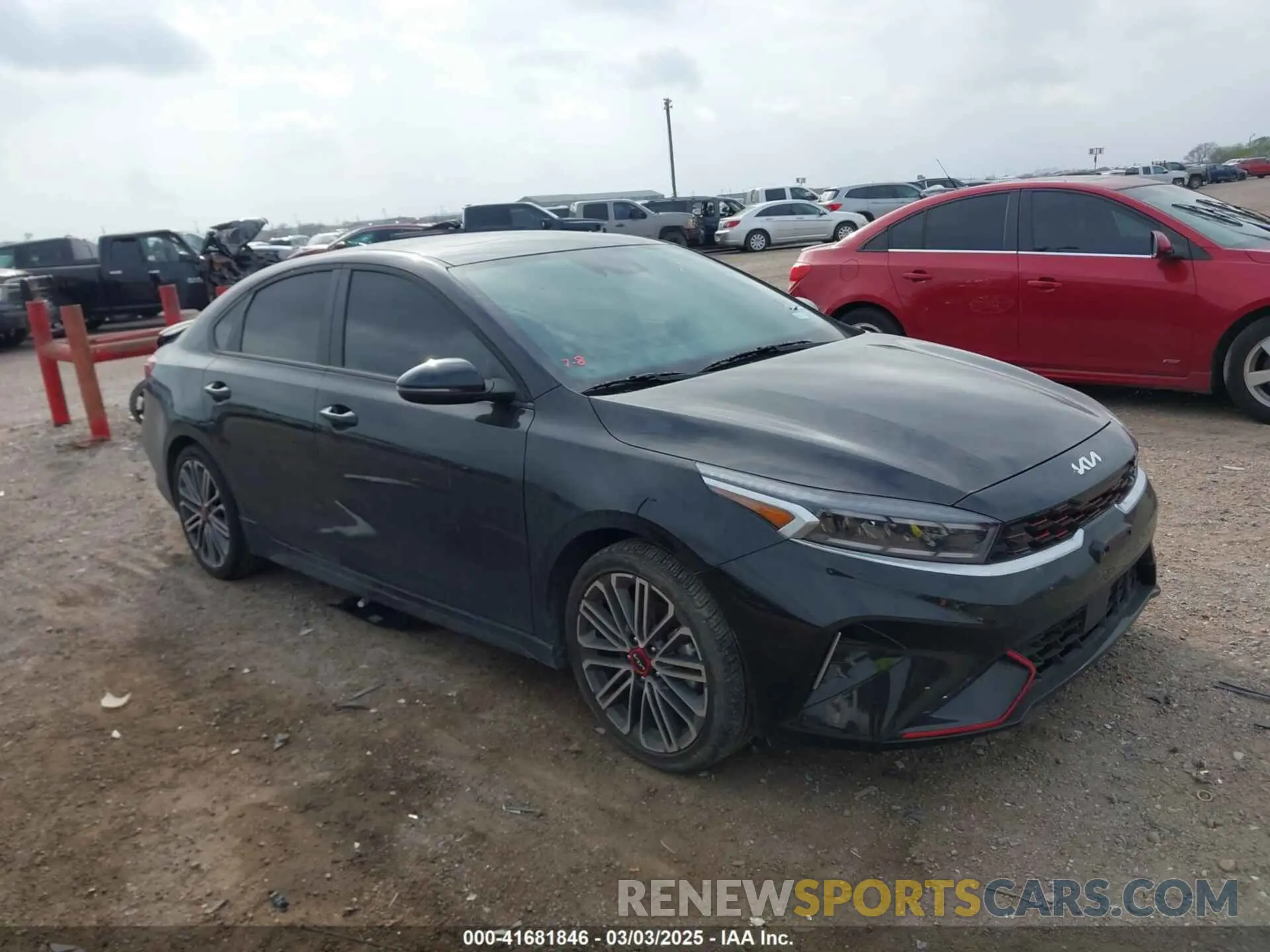 13 fotografías del automóvil dañado 3KPF44AC7RE771672 KIA FORTE 2024
