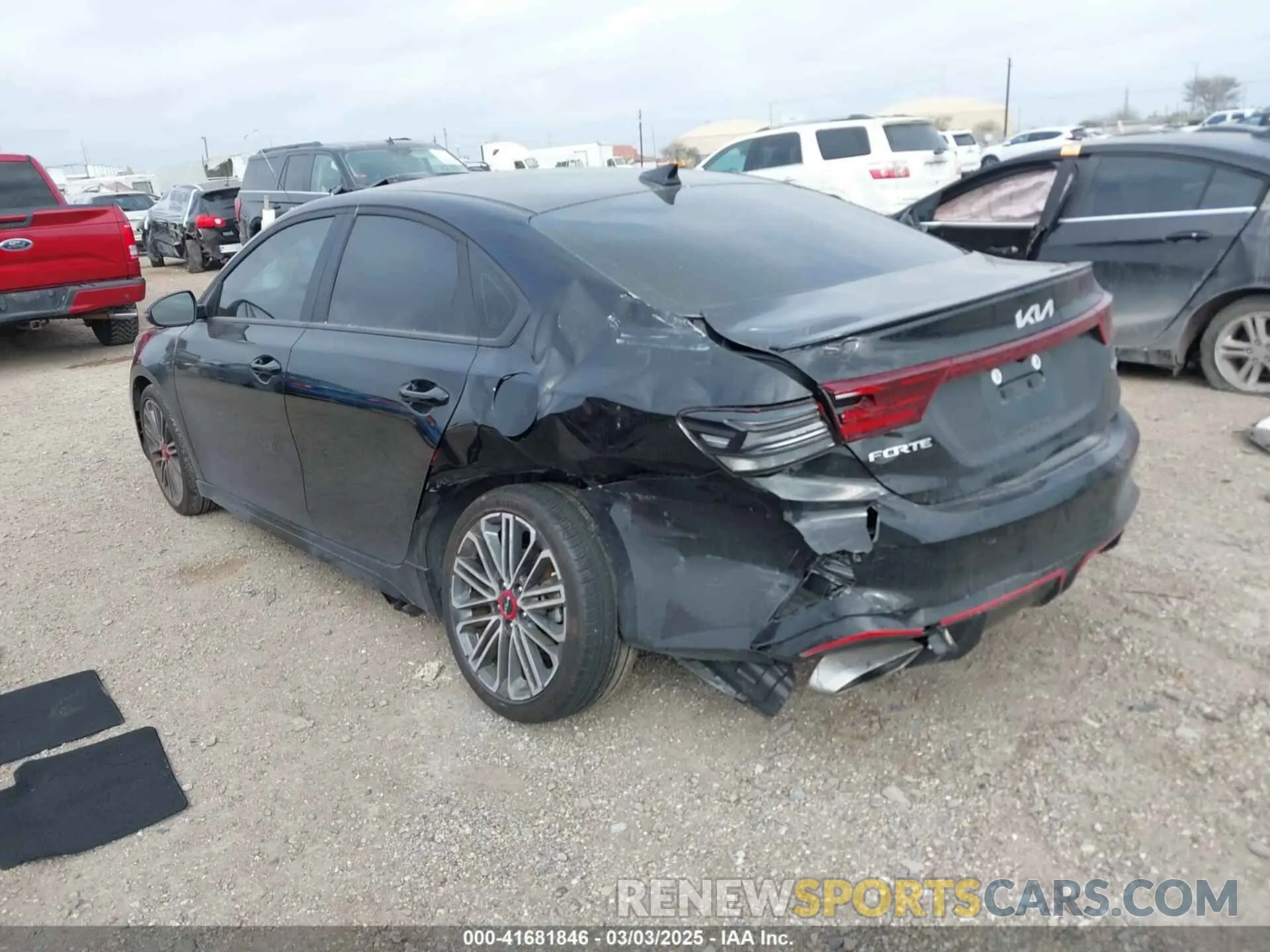 3 fotografías del automóvil dañado 3KPF44AC7RE771672 KIA FORTE 2024