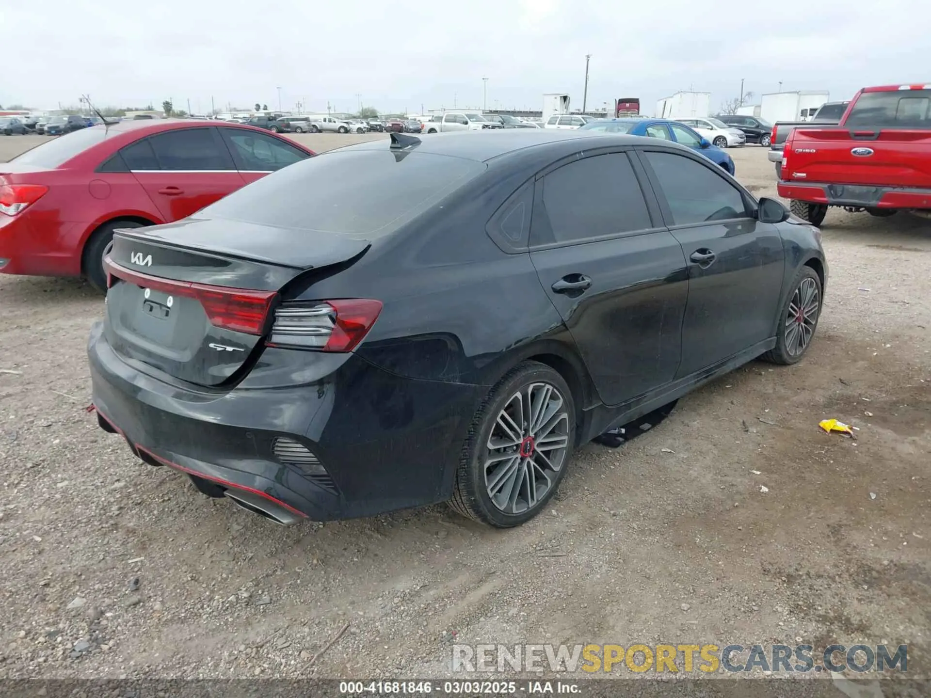 4 fotografías del automóvil dañado 3KPF44AC7RE771672 KIA FORTE 2024