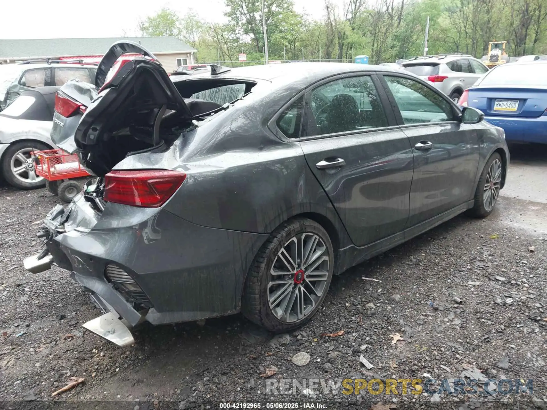 4 fotografías del automóvil dañado 3KPF44AC7RE823026 KIA FORTE 2024