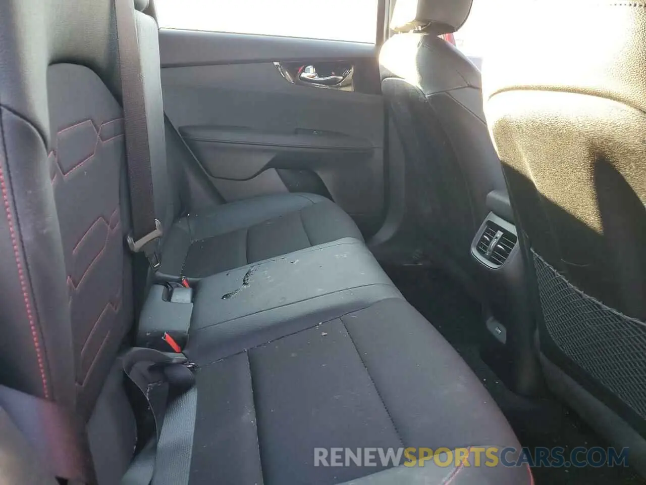 10 fotografías del automóvil dañado 3KPF44AC8RE742018 KIA FORTE 2024