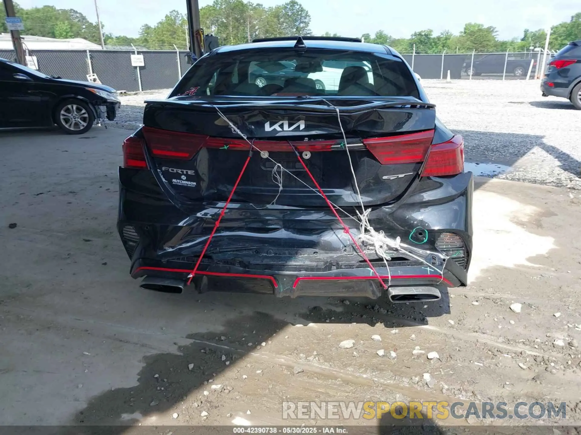 16 fotografías del automóvil dañado 3KPF44AC8RE808597 KIA FORTE 2024
