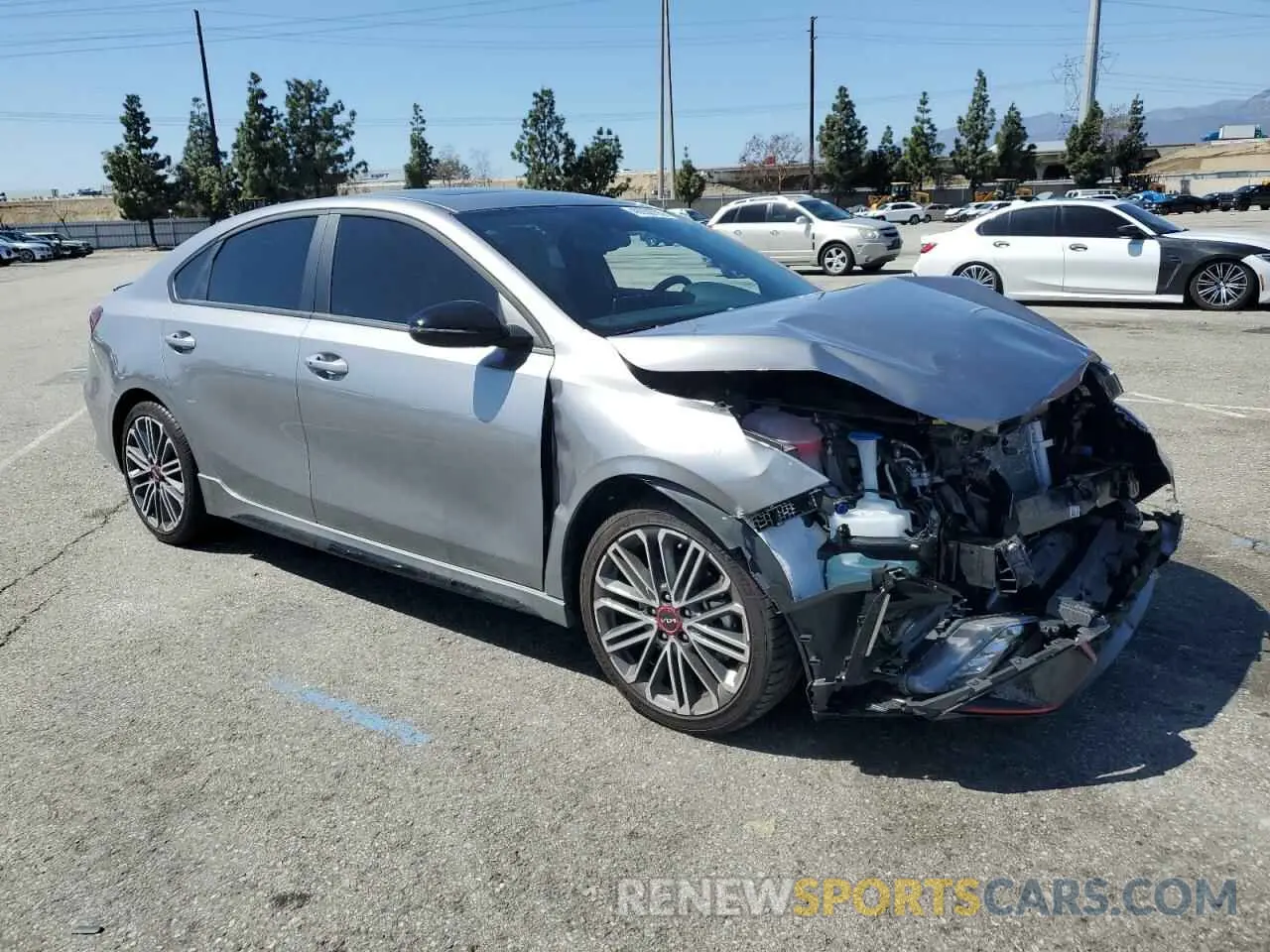 4 fotografías del automóvil dañado 3KPF44AC9RE834920 KIA FORTE 2024