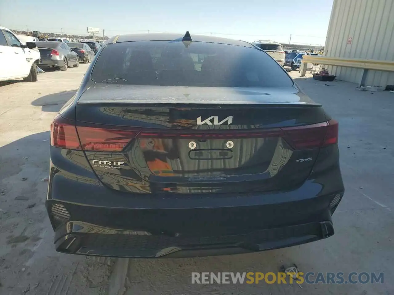 6 fotografías del automóvil dañado 3KPF54AD0RE707057 KIA FORTE 2024