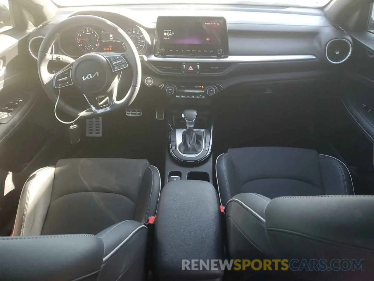 8 fotografías del automóvil dañado 3KPF54AD0RE707057 KIA FORTE 2024