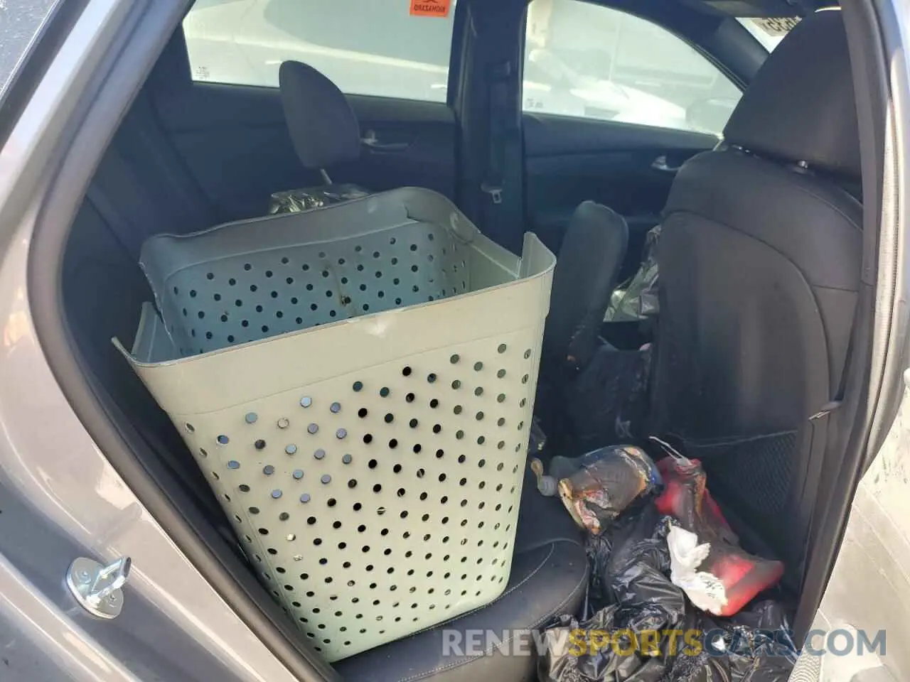 10 fotografías del automóvil dañado 3KPF54AD0RE712629 KIA FORTE 2024