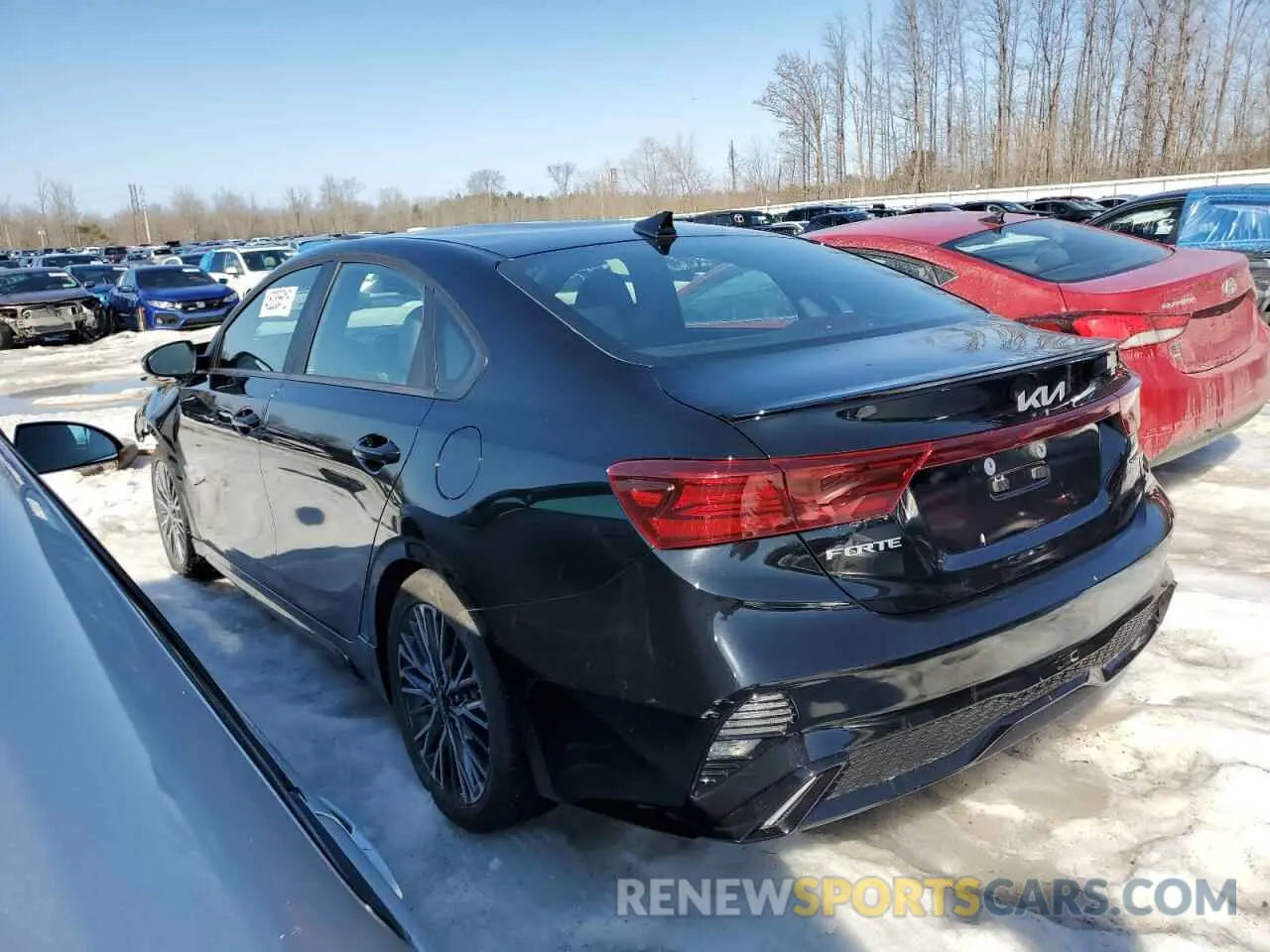 2 fotografías del automóvil dañado 3KPF54AD0RE719709 KIA FORTE 2024