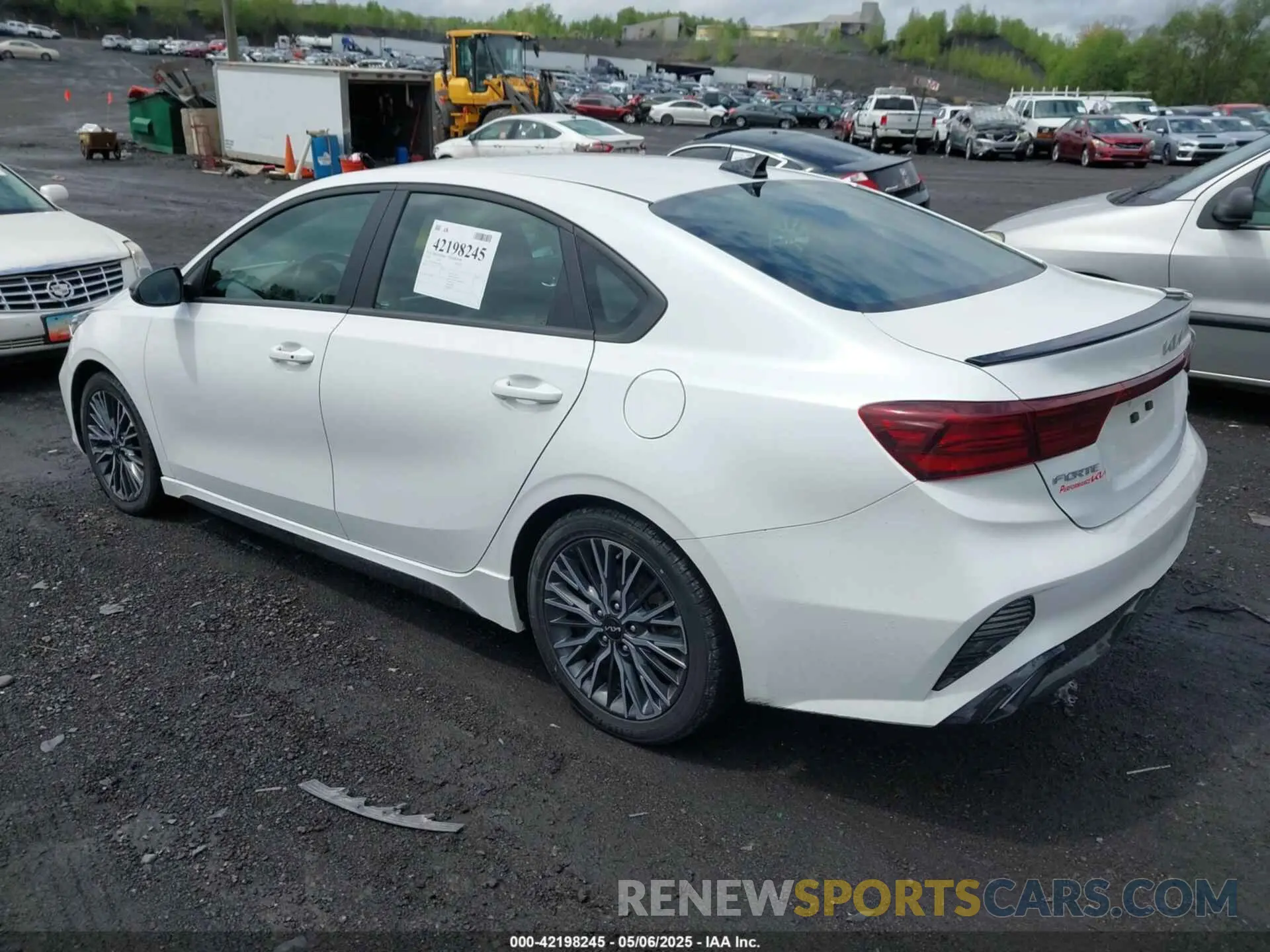 3 fotografías del automóvil dañado 3KPF54AD0RE744545 KIA FORTE 2024