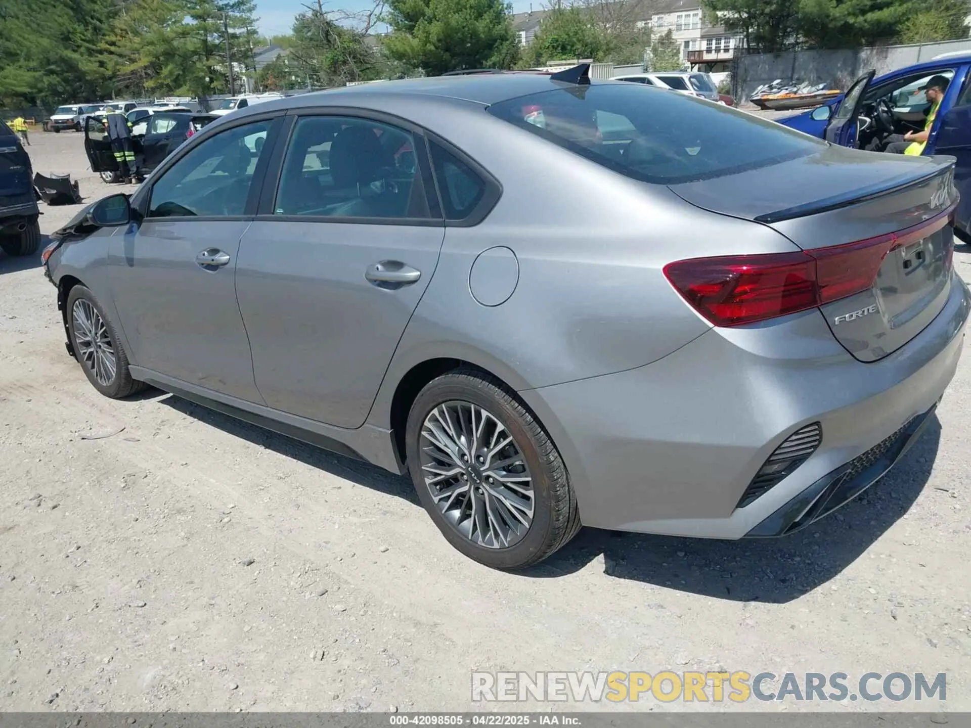 3 fotografías del automóvil dañado 3KPF54AD0RE830843 KIA FORTE 2024
