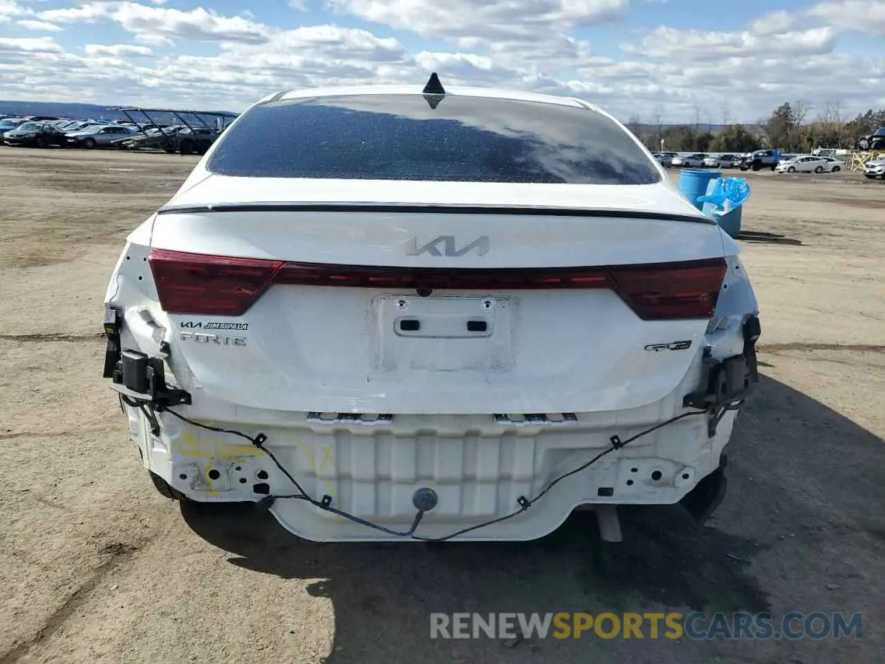 6 fotografías del automóvil dañado 3KPF54AD1RE744683 KIA FORTE 2024