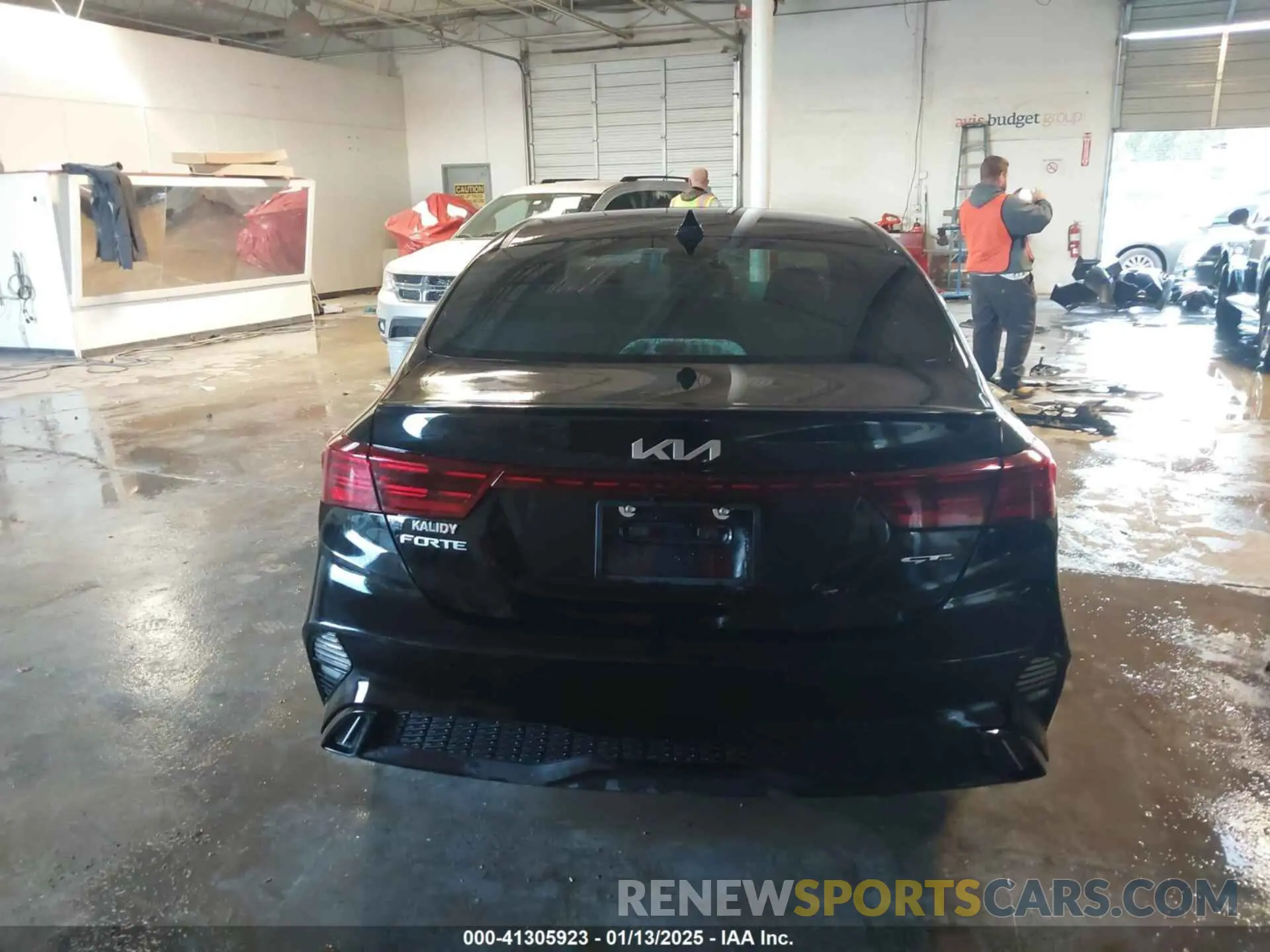 17 fotografías del automóvil dañado 3KPF54AD1RE763881 KIA FORTE 2024