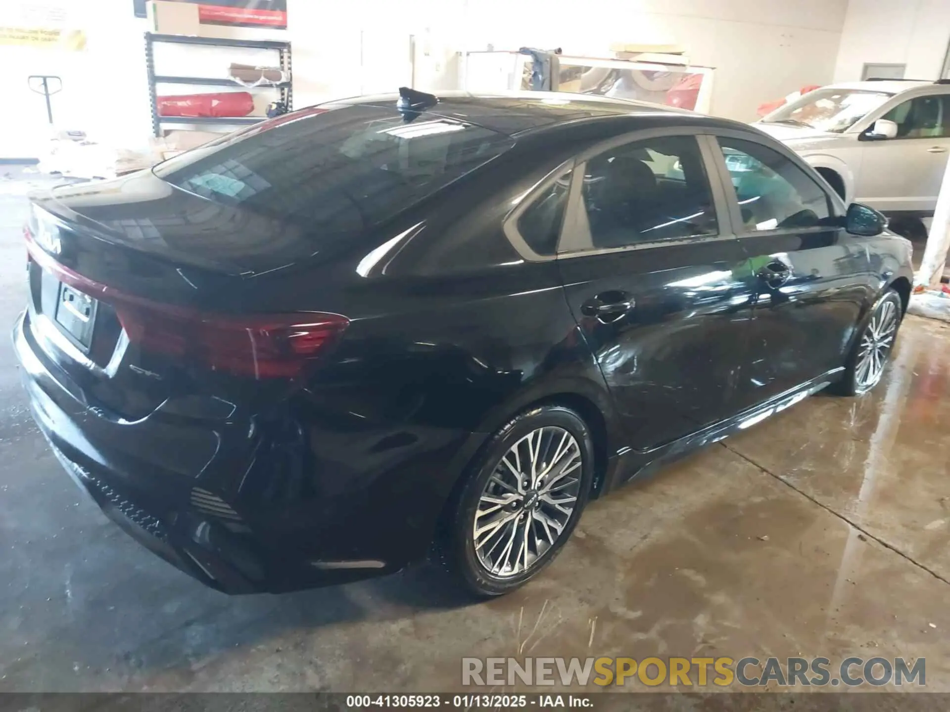 4 fotografías del automóvil dañado 3KPF54AD1RE763881 KIA FORTE 2024