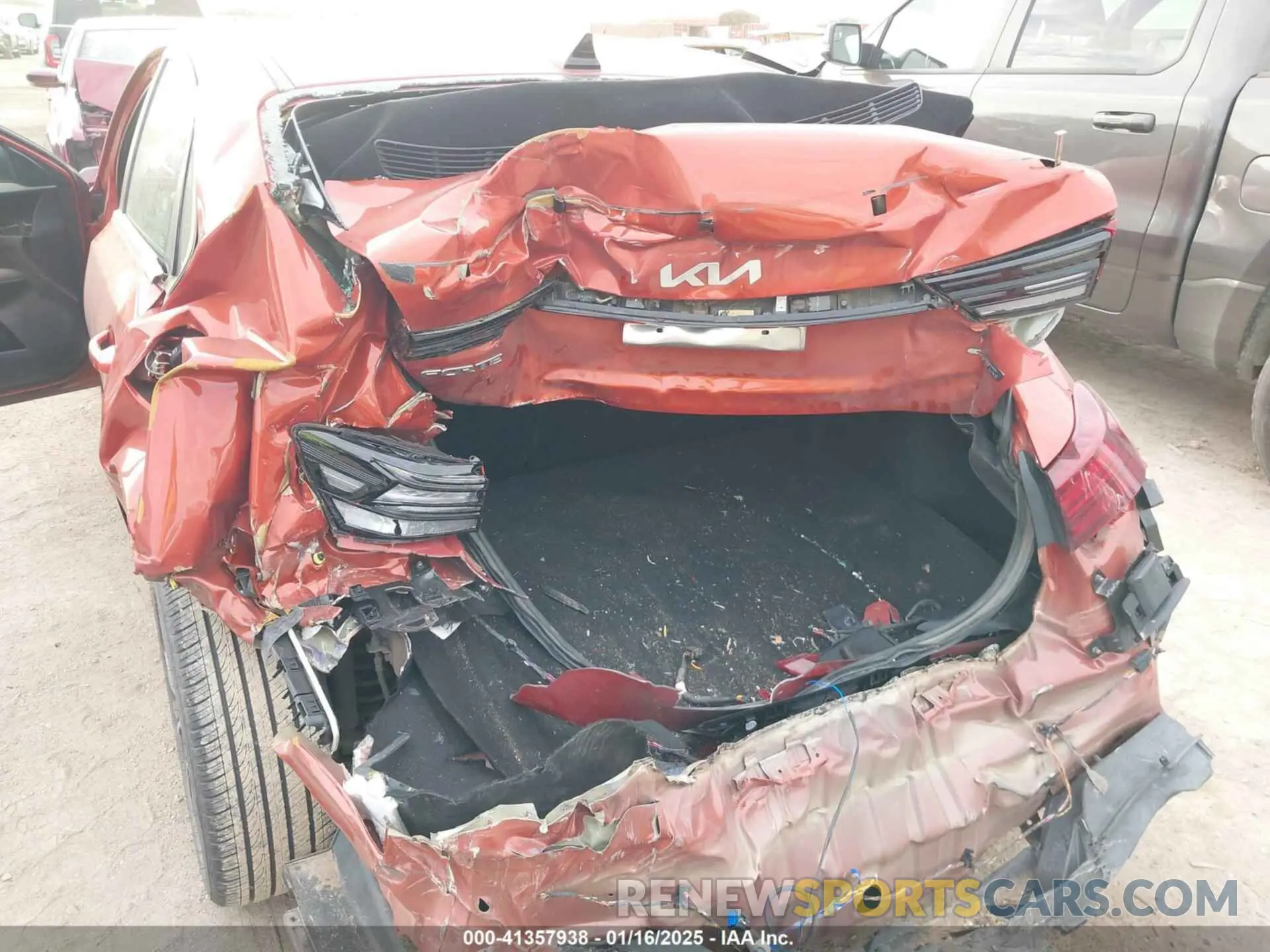 6 fotografías del automóvil dañado 3KPF54AD2RE691525 KIA FORTE 2024