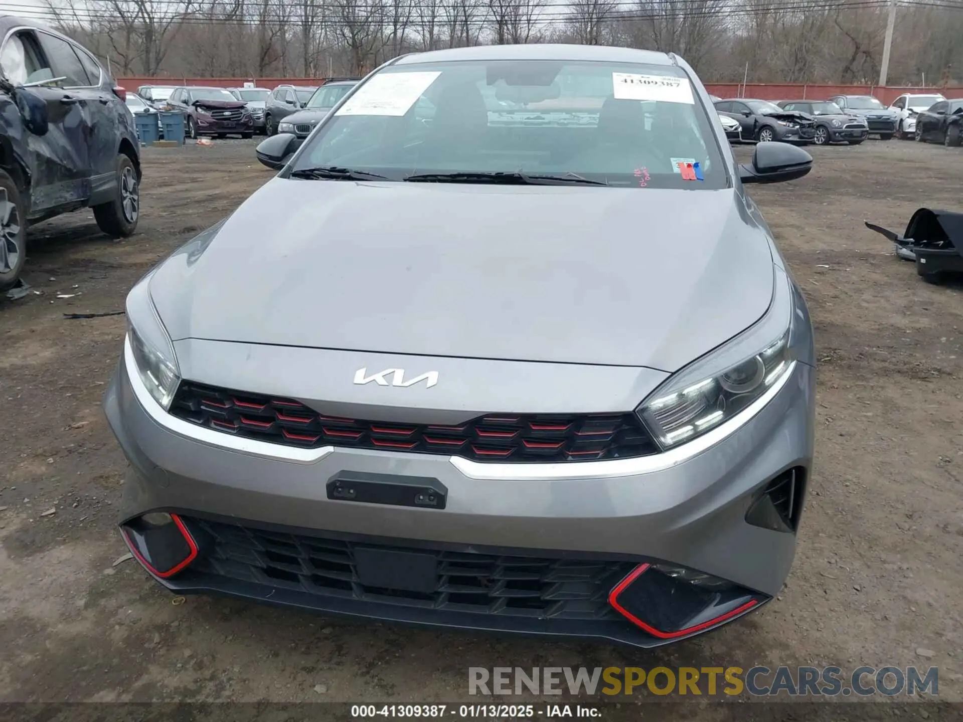 13 fotografías del automóvil dañado 3KPF54AD2RE746605 KIA FORTE 2024