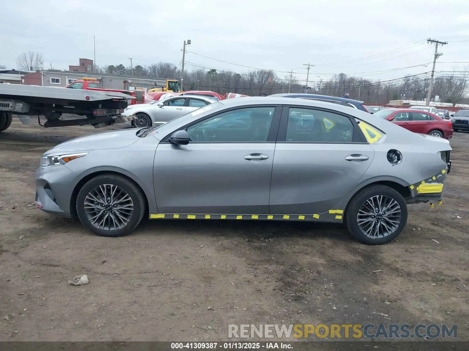 15 fotografías del automóvil dañado 3KPF54AD2RE746605 KIA FORTE 2024