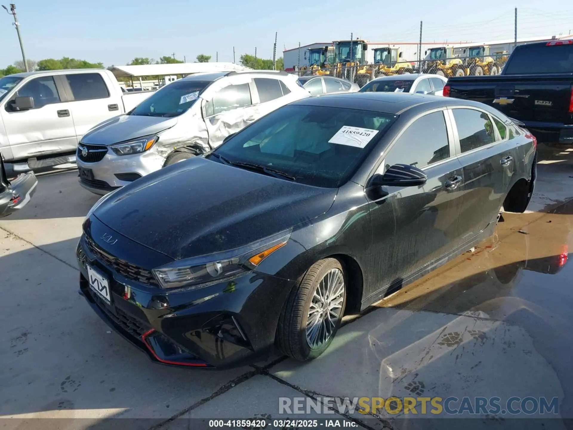 2 fotografías del automóvil dañado 3KPF54AD2RE757992 KIA FORTE 2024