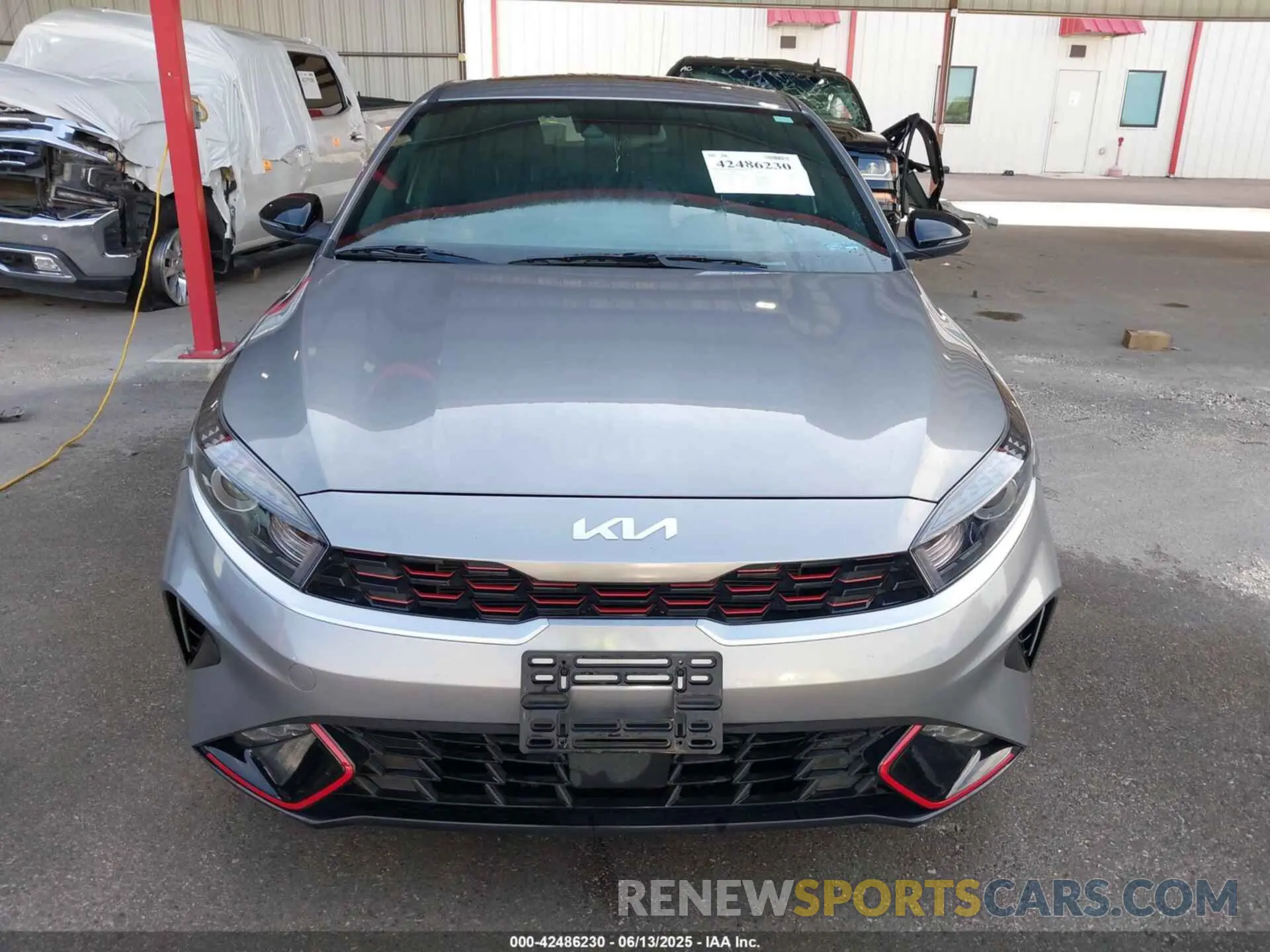 13 fotografías del automóvil dañado 3KPF54AD4RE745262 KIA FORTE 2024