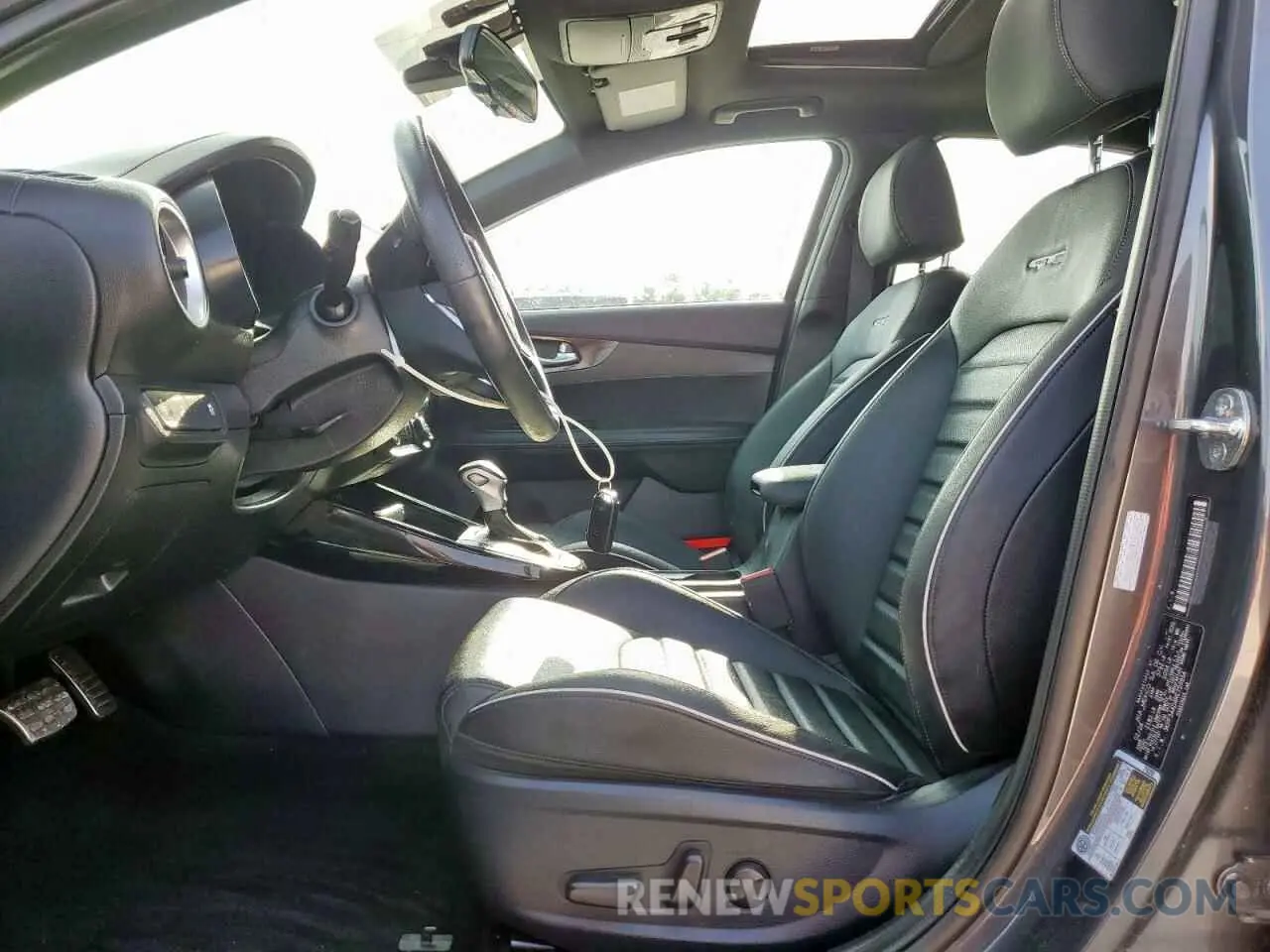 7 fotografías del automóvil dañado 3KPF54AD4RE759954 KIA FORTE 2024