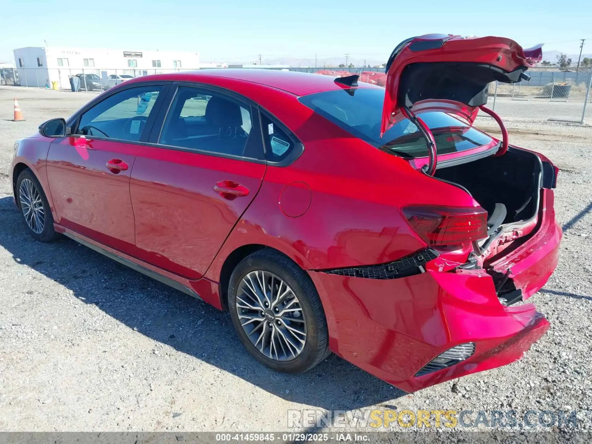 3 fotografías del automóvil dañado 3KPF54AD4RE780612 KIA FORTE 2024