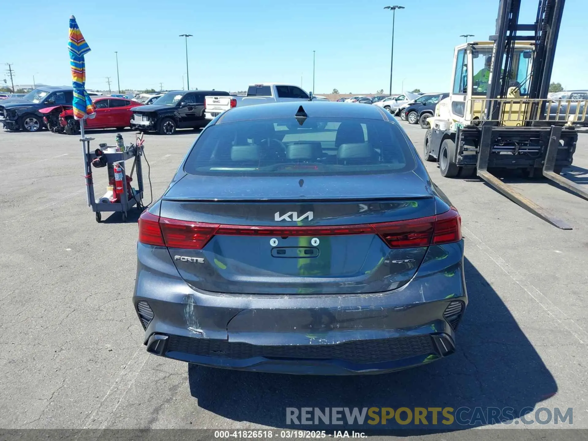 16 fotografías del automóvil dañado 3KPF54AD4RE803242 KIA FORTE 2024