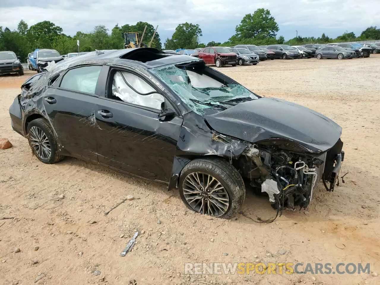 4 fotografías del automóvil dañado 3KPF54AD4RE832045 KIA FORTE 2024