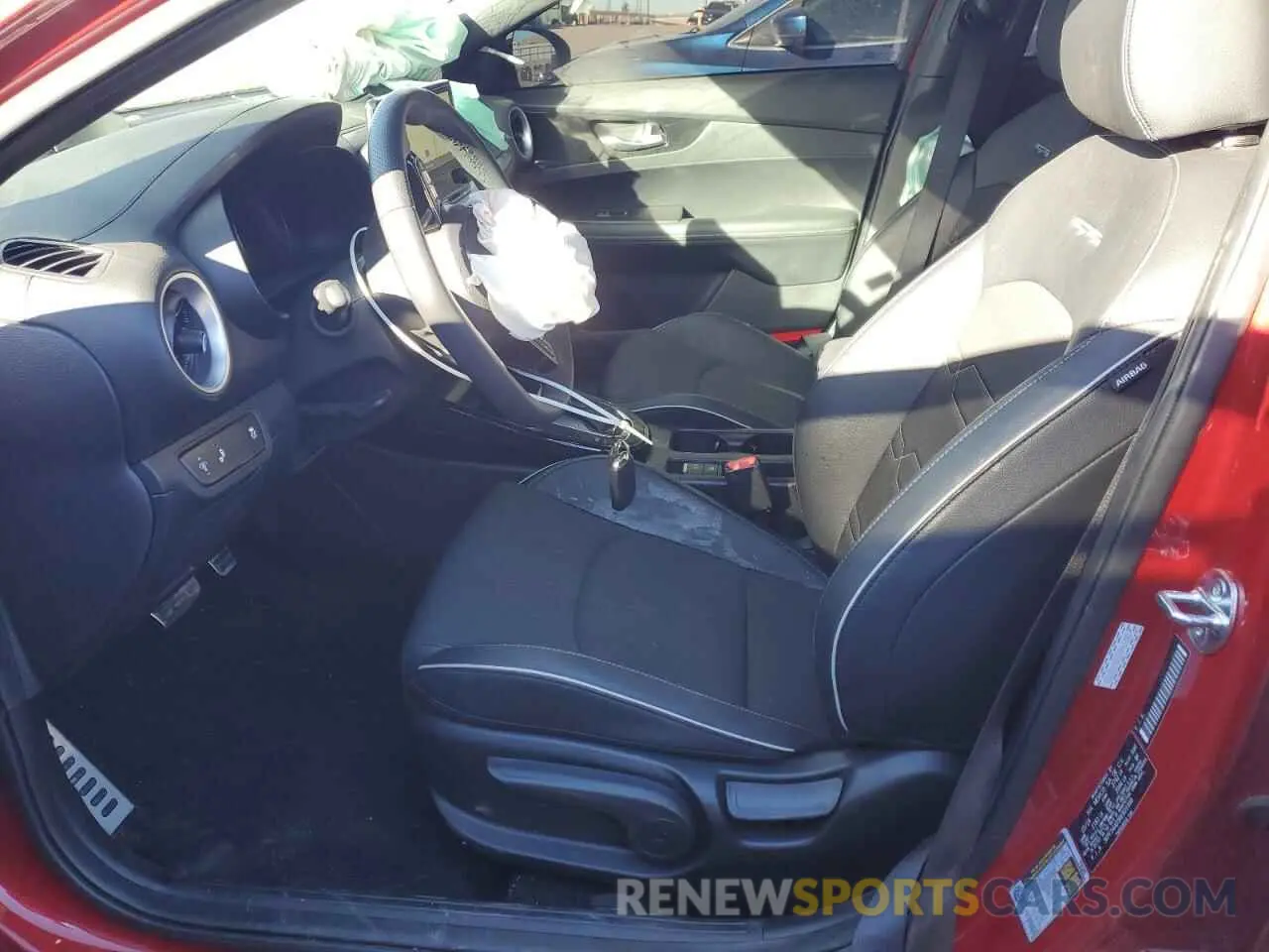 7 fotografías del automóvil dañado 3KPF54AD5RE801998 KIA FORTE 2024
