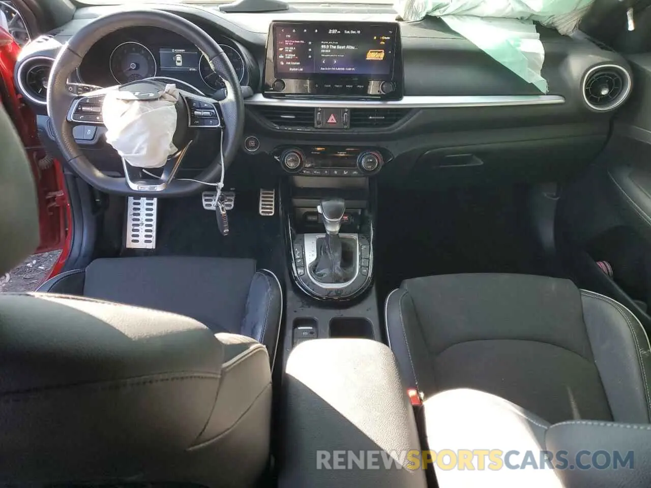8 fotografías del automóvil dañado 3KPF54AD5RE801998 KIA FORTE 2024