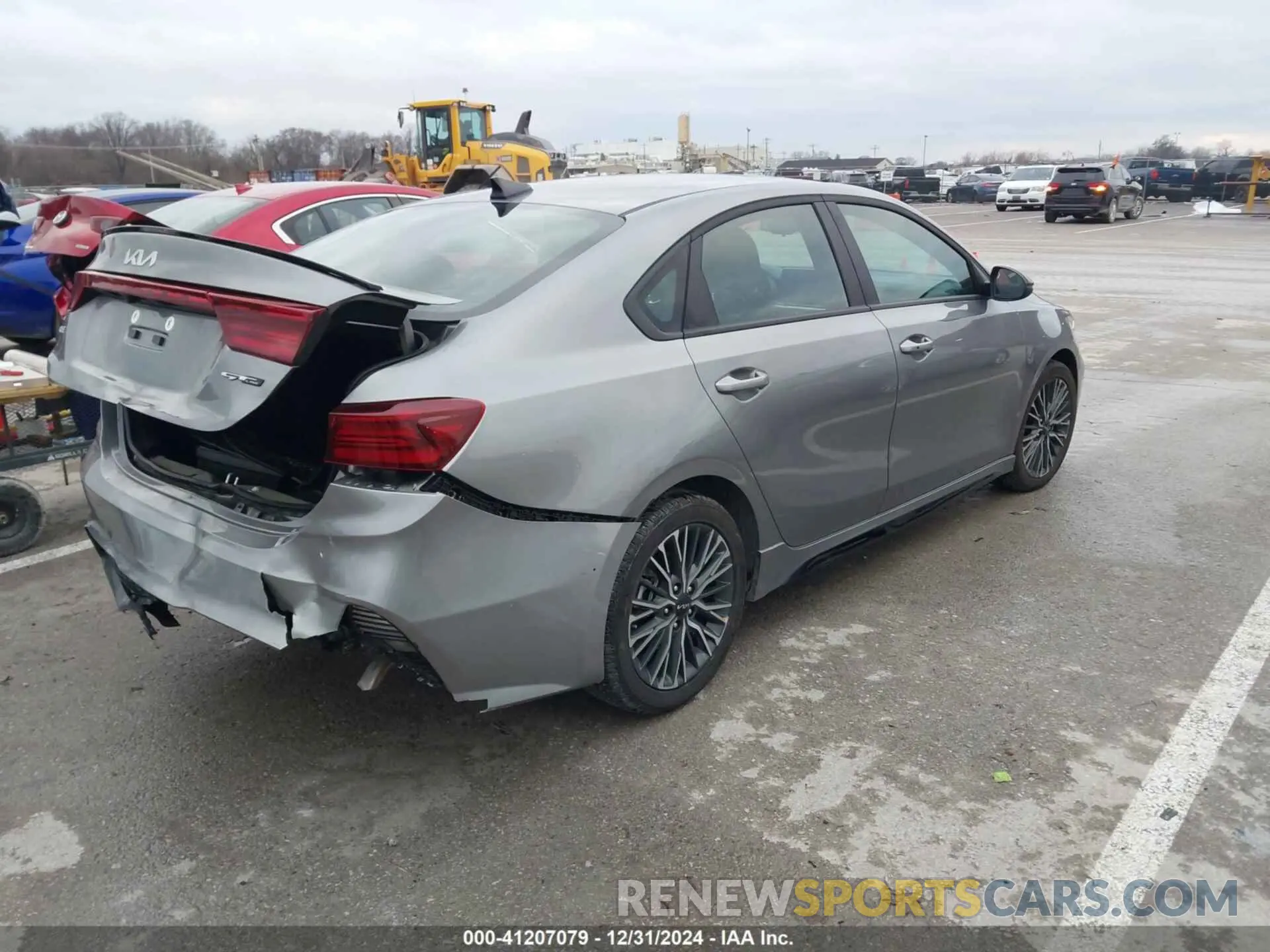4 fotografías del automóvil dañado 3KPF54AD5RE808904 KIA FORTE 2024