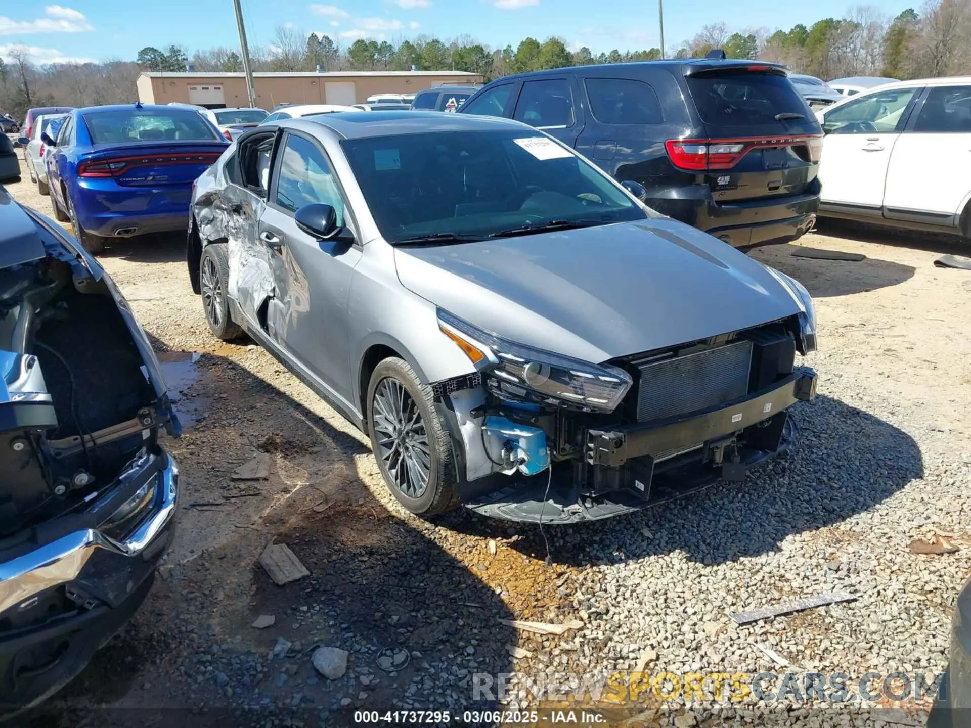 1 fotografías del automóvil dañado 3KPF54AD6RE699868 KIA FORTE 2024