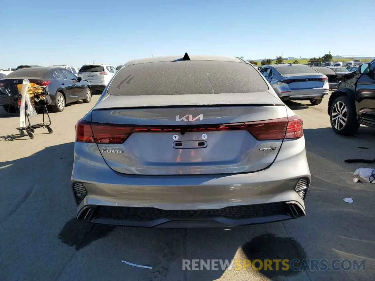 6 fotografías del automóvil dañado 3KPF54AD6RE734070 KIA FORTE 2024