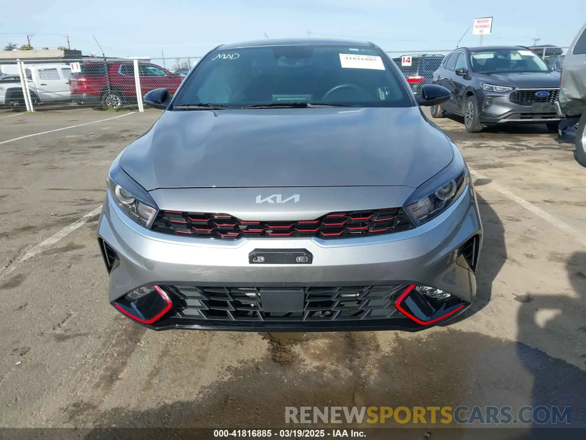 12 fotografías del automóvil dañado 3KPF54AD6RE774262 KIA FORTE 2024