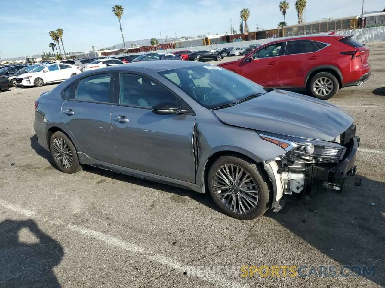 4 fotografías del automóvil dañado 3KPF54AD6RE814162 KIA FORTE 2024