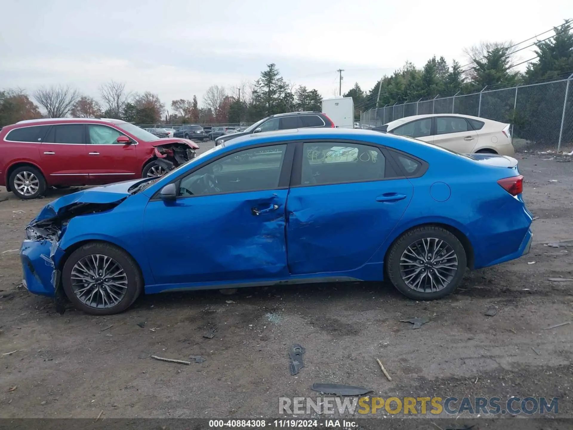 14 fotografías del automóvil dañado 3KPF54AD7RE703331 KIA FORTE 2024