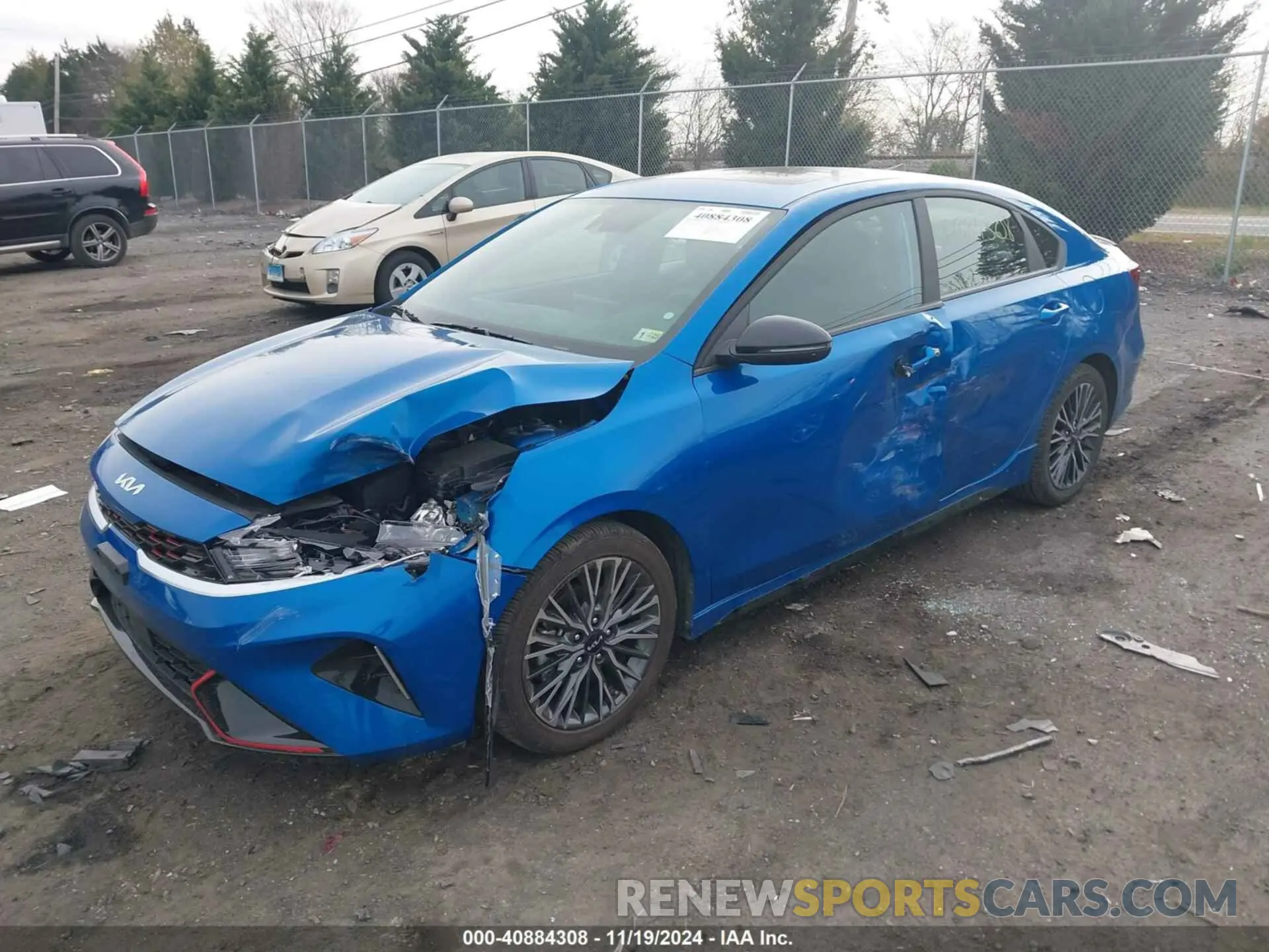 2 fotografías del automóvil dañado 3KPF54AD7RE703331 KIA FORTE 2024
