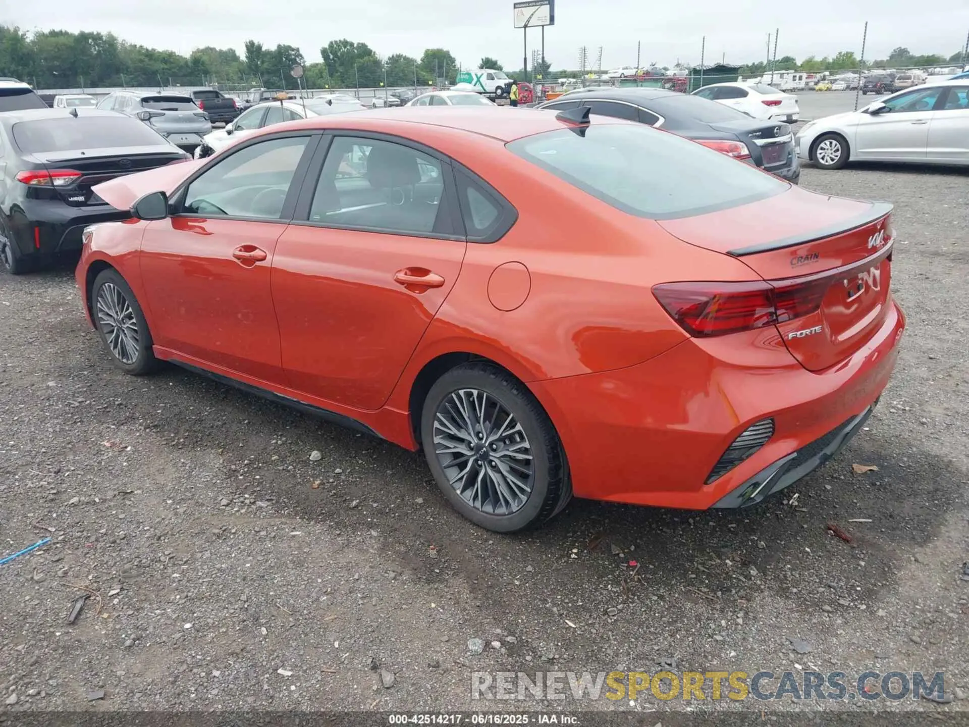 3 fotografías del automóvil dañado 3KPF54AD7RE736524 KIA FORTE 2024