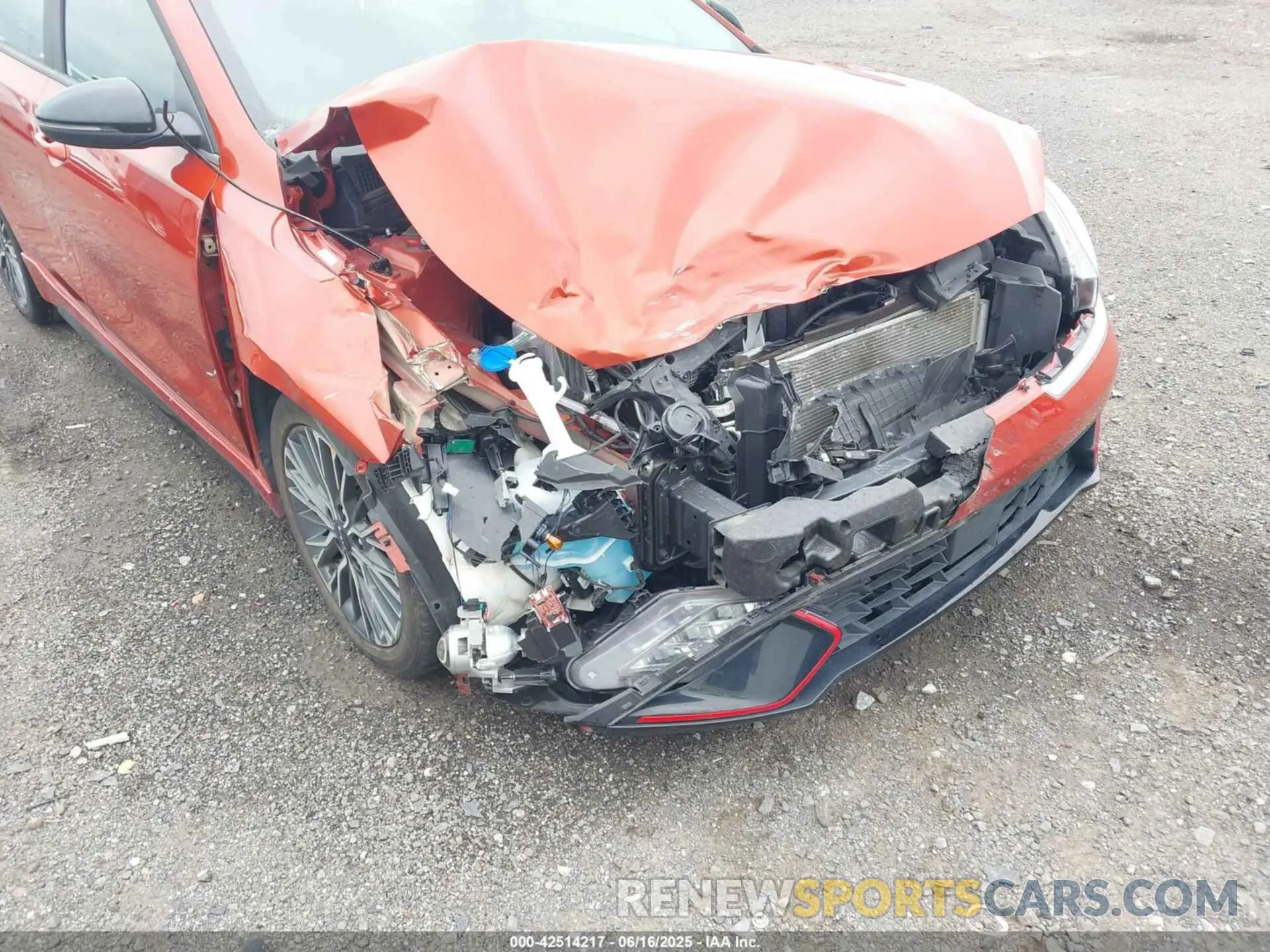 6 fotografías del automóvil dañado 3KPF54AD7RE736524 KIA FORTE 2024