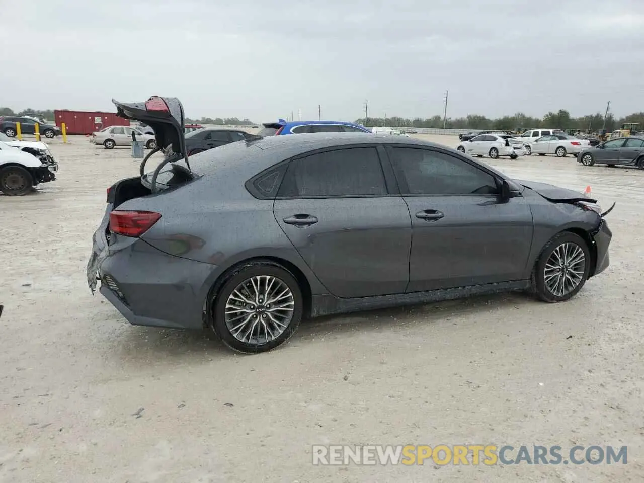3 fotografías del automóvil dañado 3KPF54AD7RE823355 KIA FORTE 2024