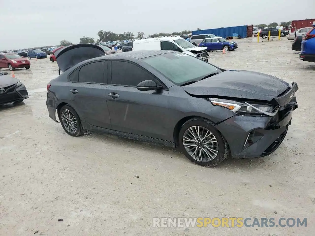 4 fotografías del automóvil dañado 3KPF54AD7RE823355 KIA FORTE 2024