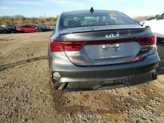 13 fotografías del automóvil dañado 3KPF54AD8RE743403 KIA FORTE 2024