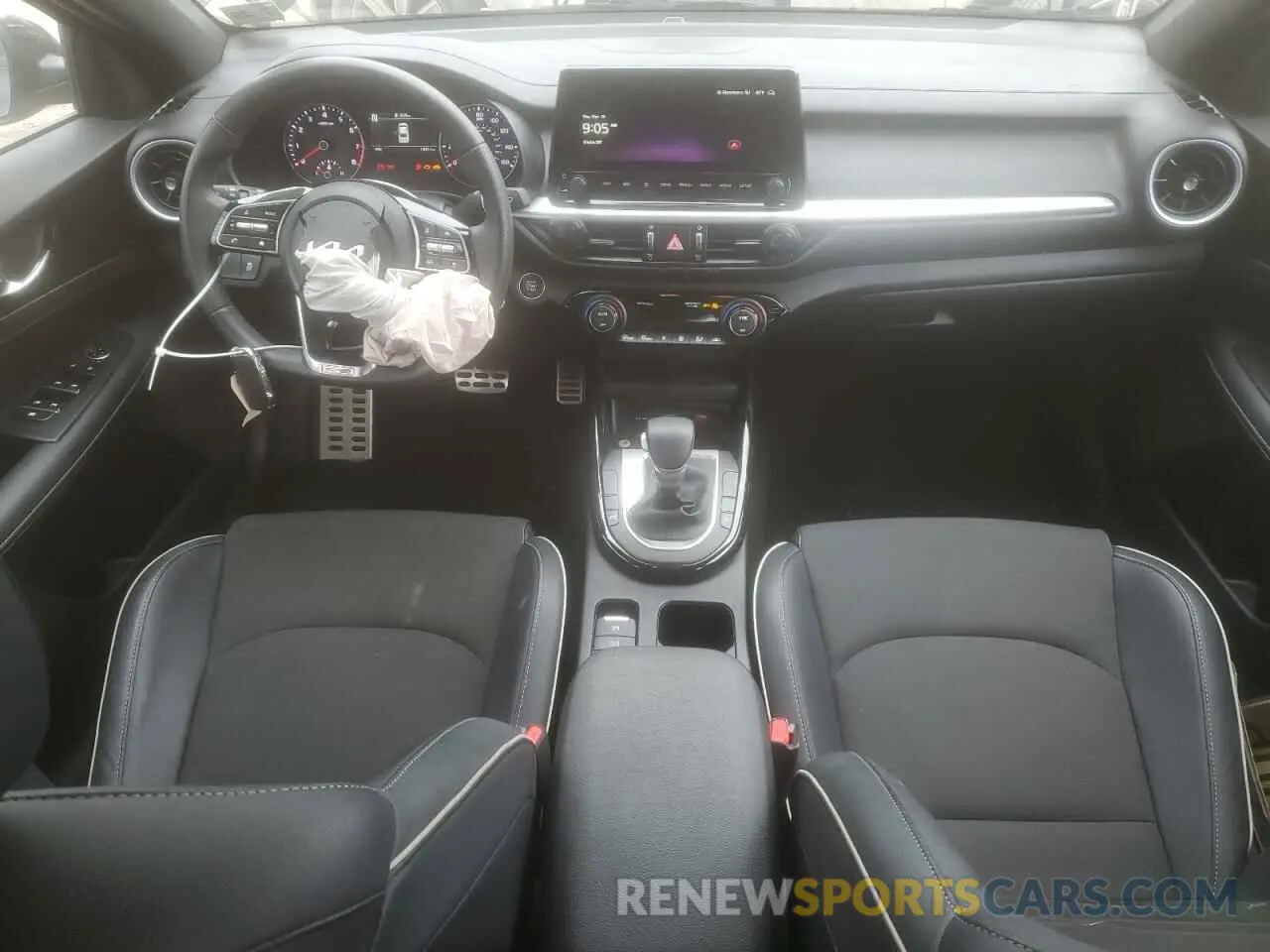8 fotografías del automóvil dañado 3KPF54AD8RE813479 KIA FORTE 2024