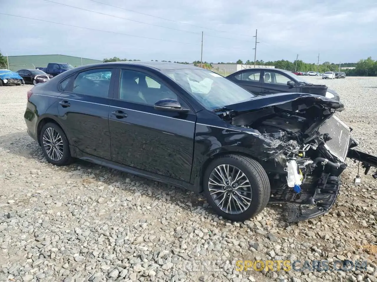 4 fotografías del automóvil dañado 3KPF54AD8RE815894 KIA FORTE 2024