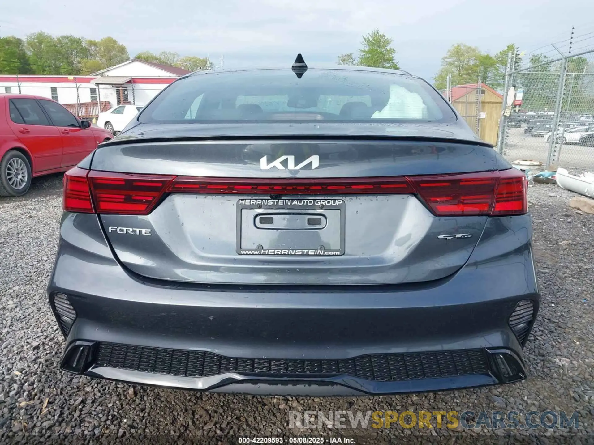 16 fotografías del automóvil dañado 3KPF54AD9RE712242 KIA FORTE 2024
