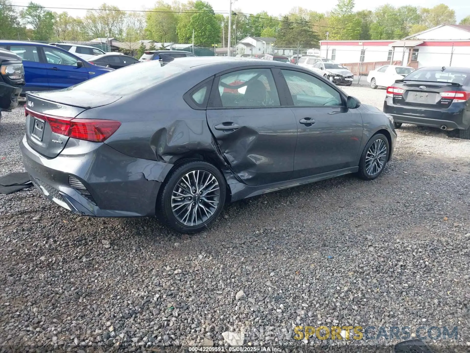 4 fotografías del automóvil dañado 3KPF54AD9RE712242 KIA FORTE 2024